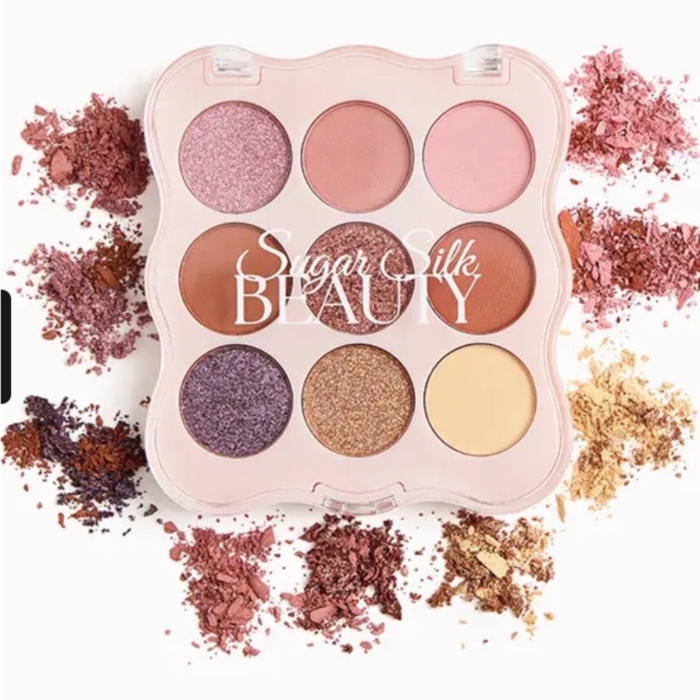 SUGARSILK Ethereal Eyes Palette